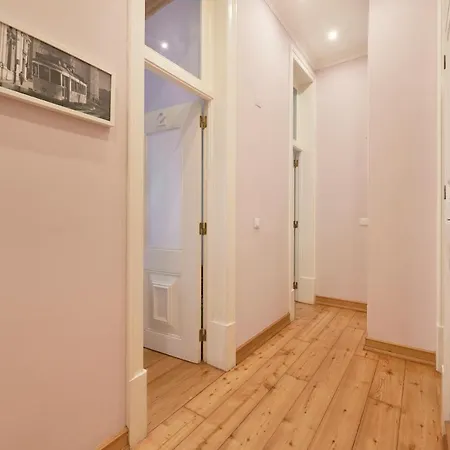 Casa Portuguesa Prata Apartment *