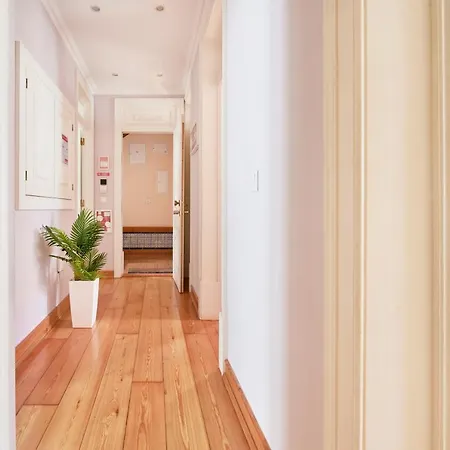 カサ ポルトゥゲーザ プラタ アパート